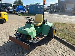 John Deere 1200 a