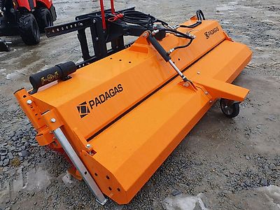 PADAGAS FOX Kehrmaschine Hoflader Radlader Traktor Bema
