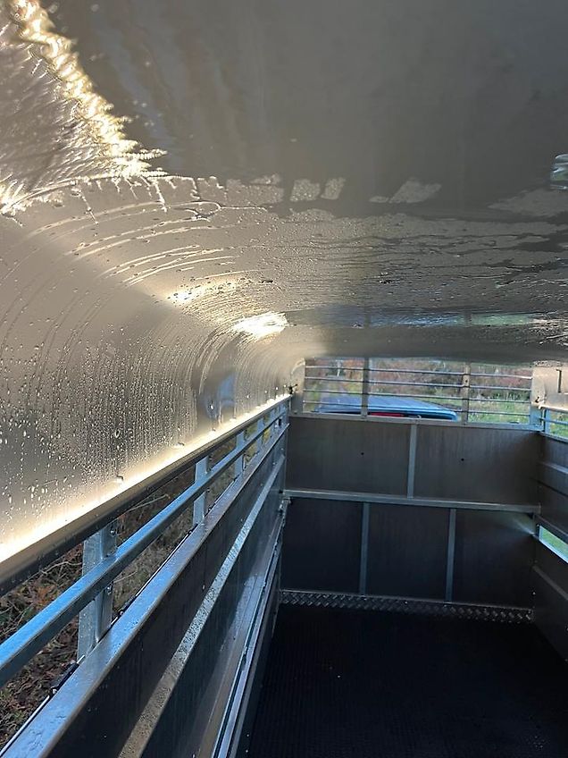 M-Tec Viehtransporter Viehanhänger Viehwagen Tridem Made in Irland