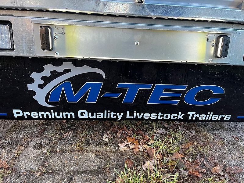 M-Tec Viehtransporter Viehanhänger Viehwagen Tridem Made in Irland