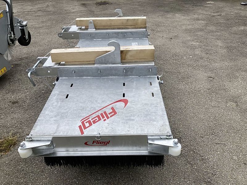 Fliegl KEBFLI250005 LÖWE 2.500MM