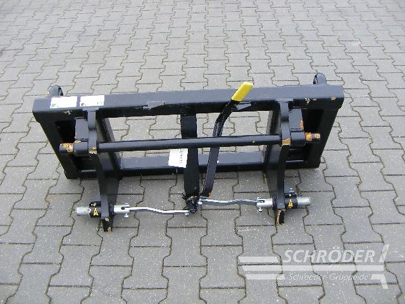 Bressel und Lade ADAPTERRAHMEN / ADAPTER / EURO / CAT