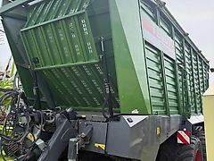 Fendt Tigo 75 VR mit 800-er Bereifung, Laderaumabdeckung und Dosierwalzen