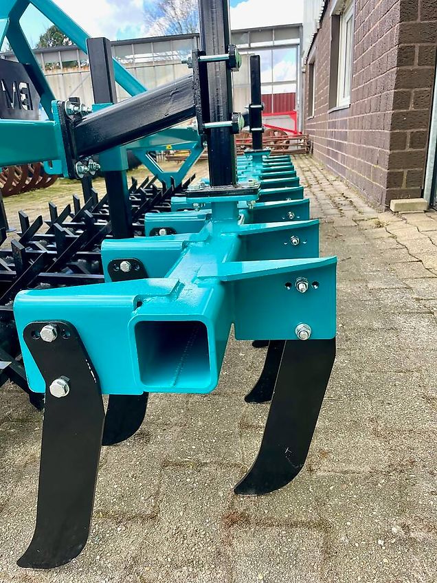 BM Maschinenbau Messerschiene für Frontpacker 3m Doppelreihig NEU bei uns