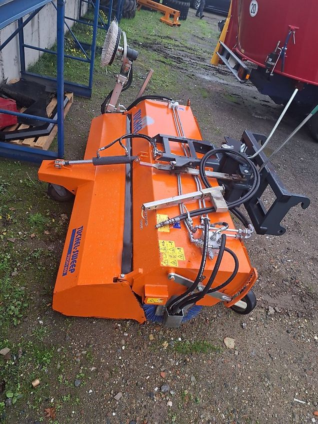 Tuchel Kehrmaschine Profi 660 - 230