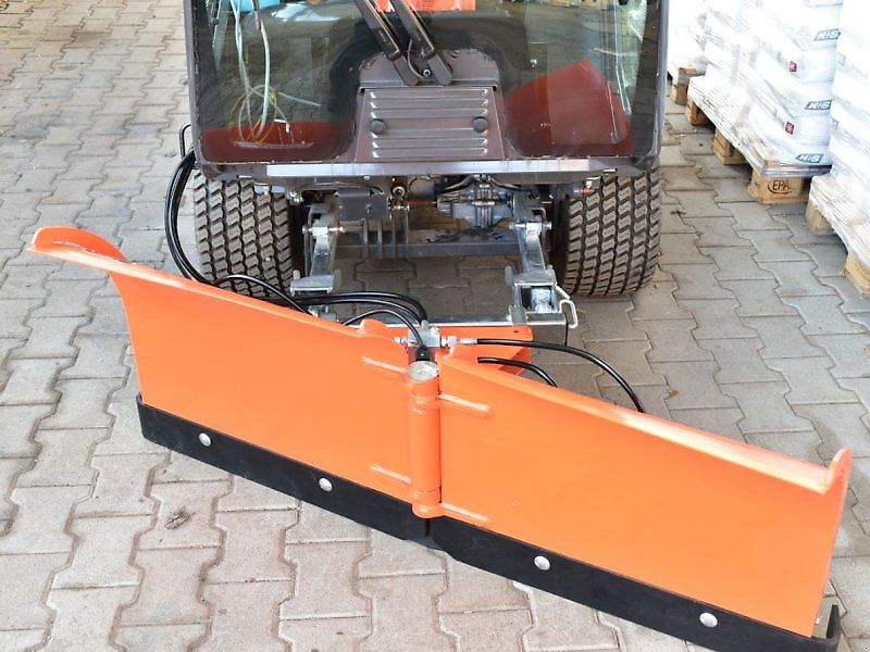 Husqvarna Rider P525 DX Winterdienst Schneeschild V-Pflug Salzstreuer