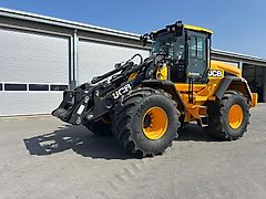 JCB 435S