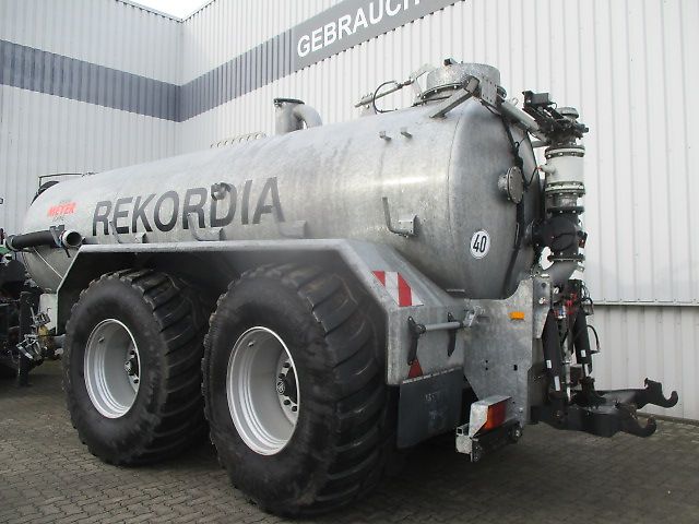 Meyer-Lohne Rekordia Pumptankwagen