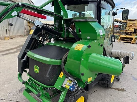 John Deere 1585