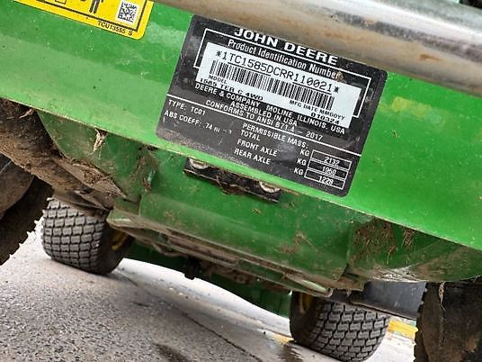 John Deere 1585