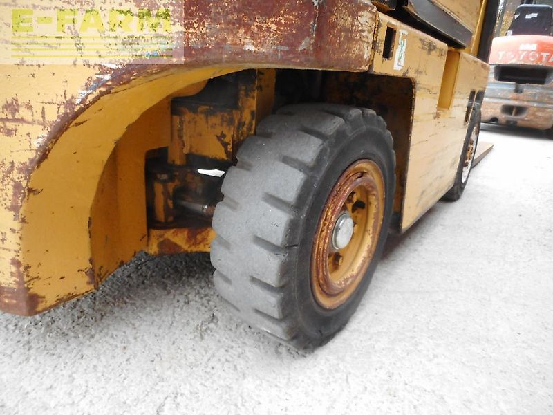 Caterpillar v35d mit triplexfreihubmast + seitenschieber