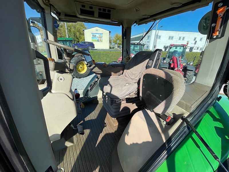 John Deere 8320 R e23