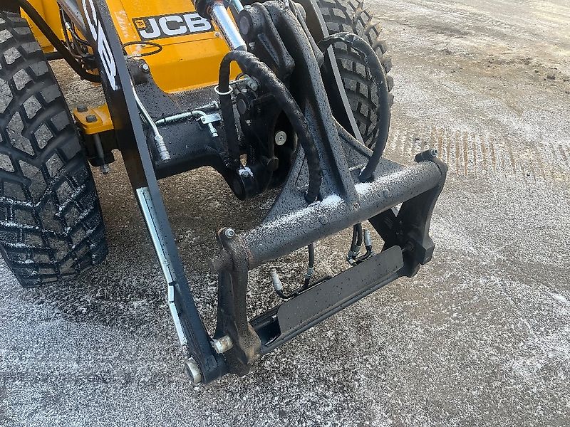 JCB 409 / Stage V, Takuu 12kk