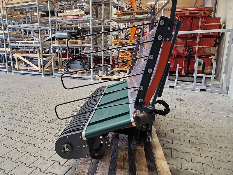 MDB SM 175 Pick-Up-Schwader für Mähraupe /Mulchraupe /Funkraupe-Vorführgerät