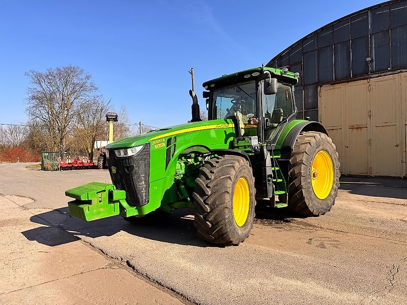 John Deere 8320R # e23