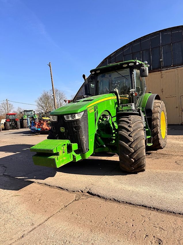 John Deere 8320R # e23