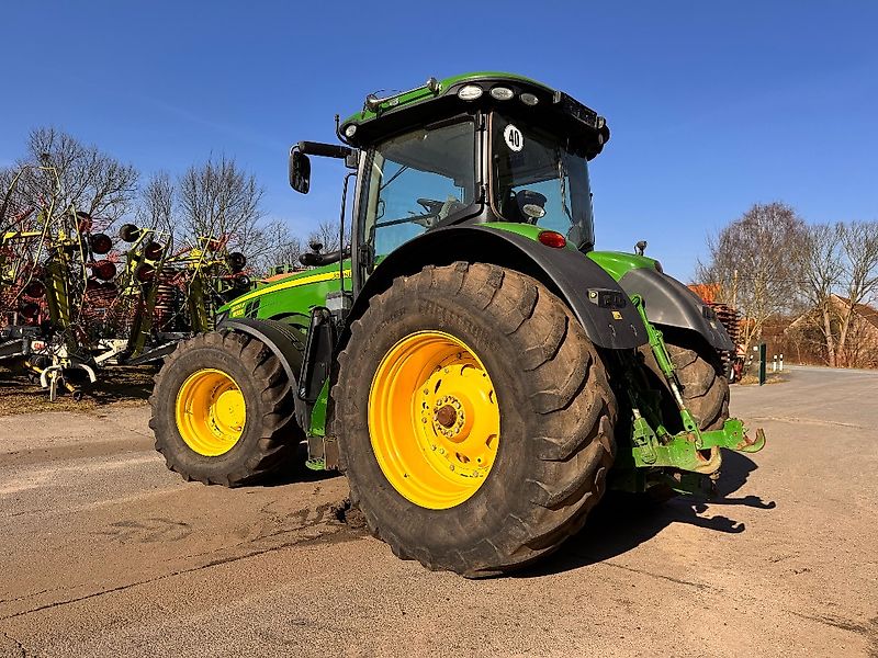 John Deere 8320R # e23