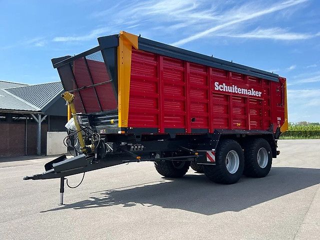 Schuitemaker Siwa 720 W