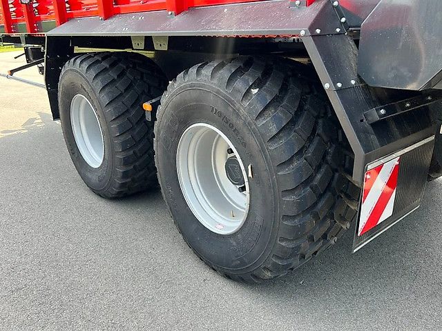 Schuitemaker Siwa 720 W