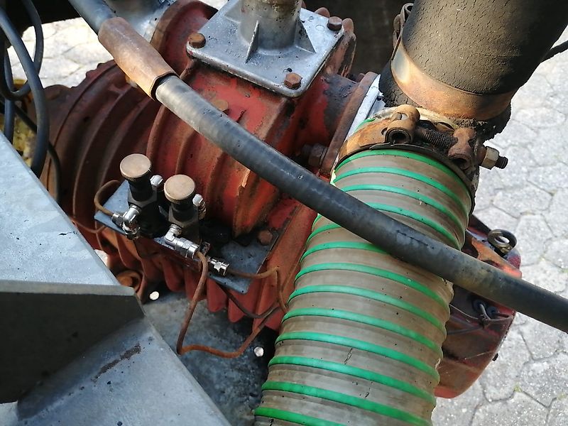 Meyer-Lohne Güllefass 7000Liter 1 Achsiges Güllefass von Meyer-Lohne Bereifung 23.1-26 Wabenprofil Vakumtankwagen