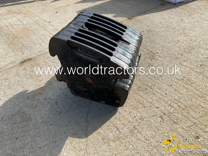 AGCO BLOCK WEIGHT