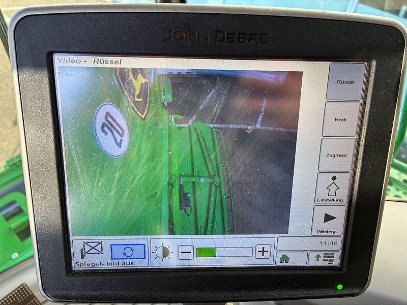 John Deere T 670 i Raupe