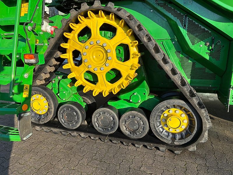 John Deere T 670 i Raupe