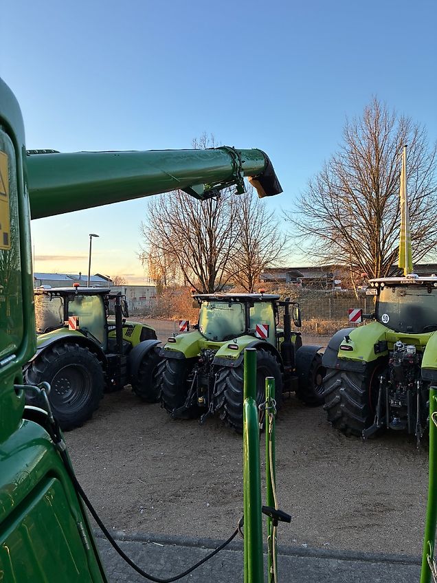 John Deere T 670 i Raupe