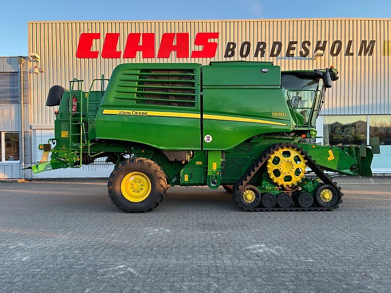John Deere T 670 i Raupe