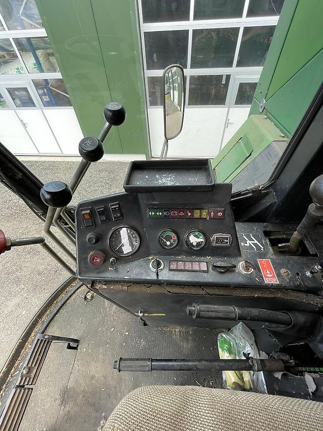 John Deere 1075 Mähdrescher *Bruttopreis* Getreide Stroh