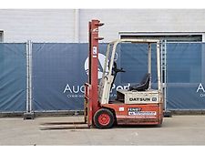 Nissan Datsun 15 NA0YL15U
