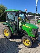 John Deere 3320 Kommunalschlepper 31 PS Hydrostat Klima 28 km/h