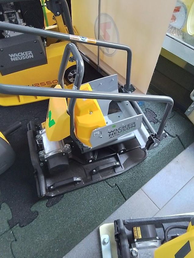 Wacker Neuson APS 1550e Rüttel-, Vibrationsplatte mit Akkuantrieb