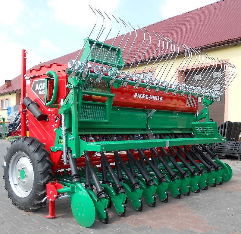 AGRO-MASZ Drillmaschine SR-300 / Seed drill/ Siewnik rzędowy SR-300 / Sembradora en línea SR-300
