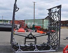 Metal-Technik Wiesenegge / Heavy meadow harrow / Herse de prairie lourde / Strigliatrice pesante / Тяжёлая волокуша / Włóka łąkowa ciężka 8m Metal-Technik Wiesenegge / Heavy meadow harrow / Herse de prairie lourde / Strigliatrice pesante / Тяжёлая волокуша / Włóka łąkowa ciężka 8m