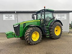 John Deere 8320R