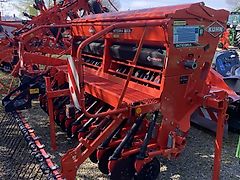 Kuhn Integra 3003
