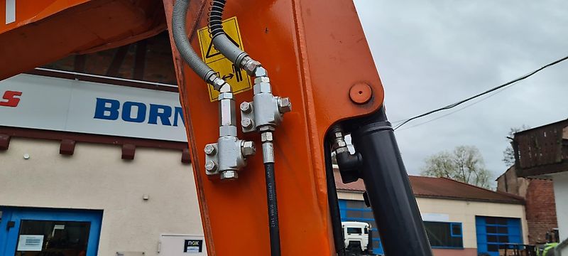 Hitachi ZX33U-6 3,7t mit Schwenkmotor/PowerTilt und hydraulischem Schnellwechsler - auch zur Miete!