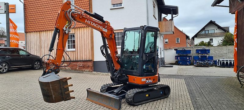 Hitachi ZX33U-6 3,7t mit Schwenkmotor/PowerTilt und hydraulischem Schnellwechsler - auch zur Miete!