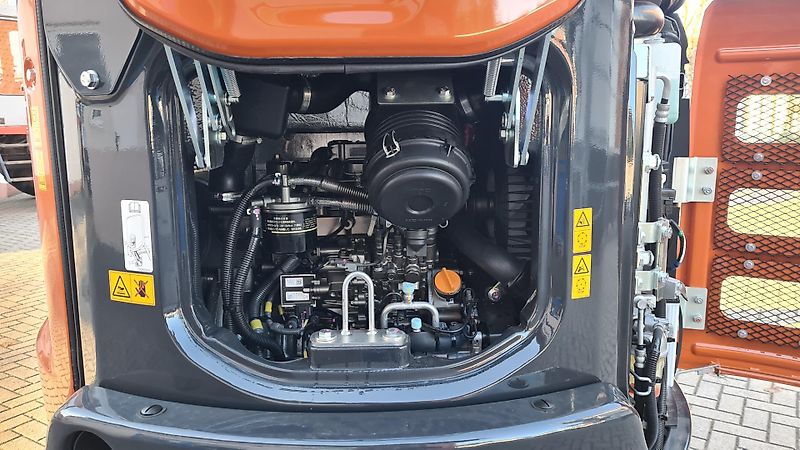 Hitachi ZX33U-6 3,7t mit Schwenkmotor/PowerTilt und hydraulischem Schnellwechsler - auch zur Miete!