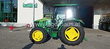 John Deere 5075E
