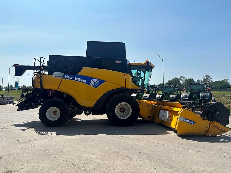 New Holland CR9090 * GPS * 9,15m VARIFEED
