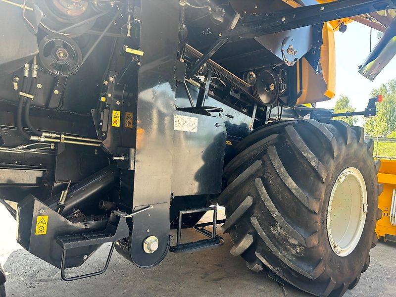 New Holland CR9090 * GPS * 9,15m VARIFEED