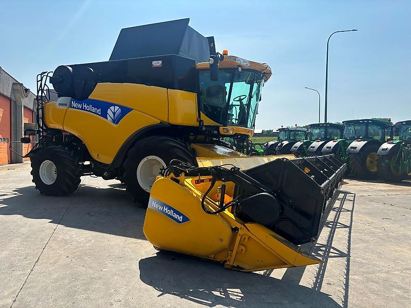 New Holland CR9090 * GPS * 9,15m VARIFEED