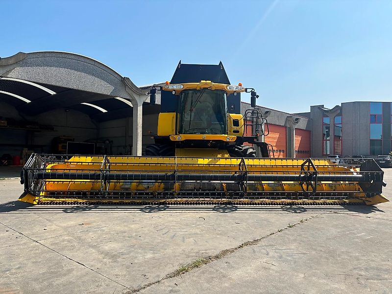 New Holland CR9090 * GPS * 9,15m VARIFEED