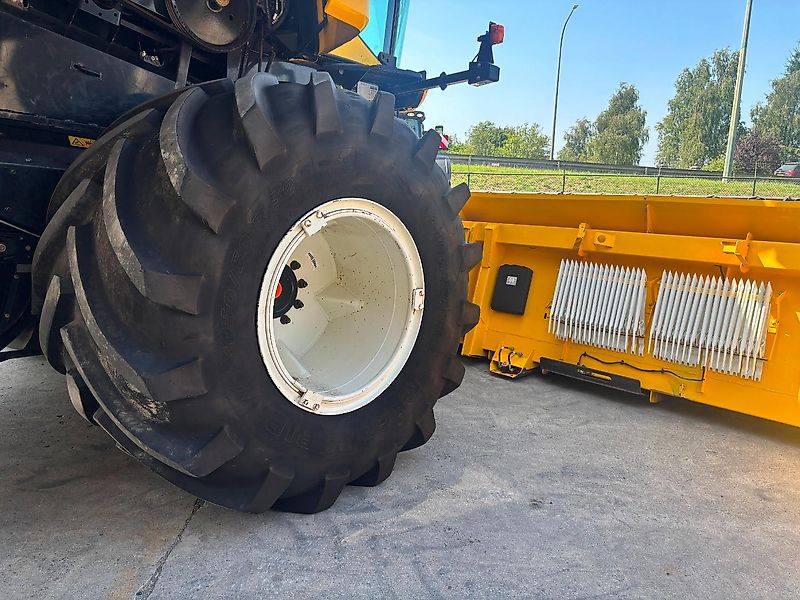 New Holland CR9090 * GPS * 9,15m VARIFEED