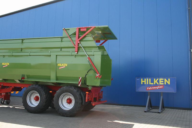 Hilken MKR7000 PREMIUM-Lenkachse,Reifen 710/50R30,5, Häckselaufsätze 800mm