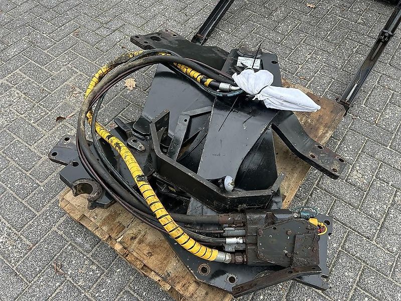 Baas Trima 5.1 + frontlader alo case new holland steyr
