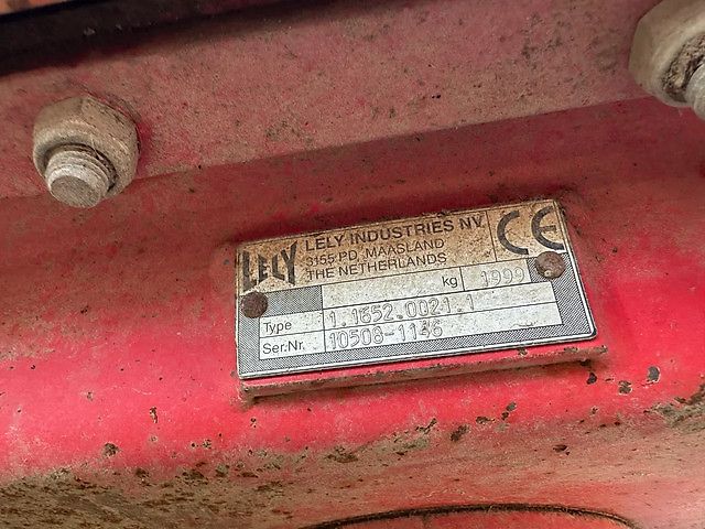 Lely Terra Rotorkopeg met Hassia DU 100 zaaimachine