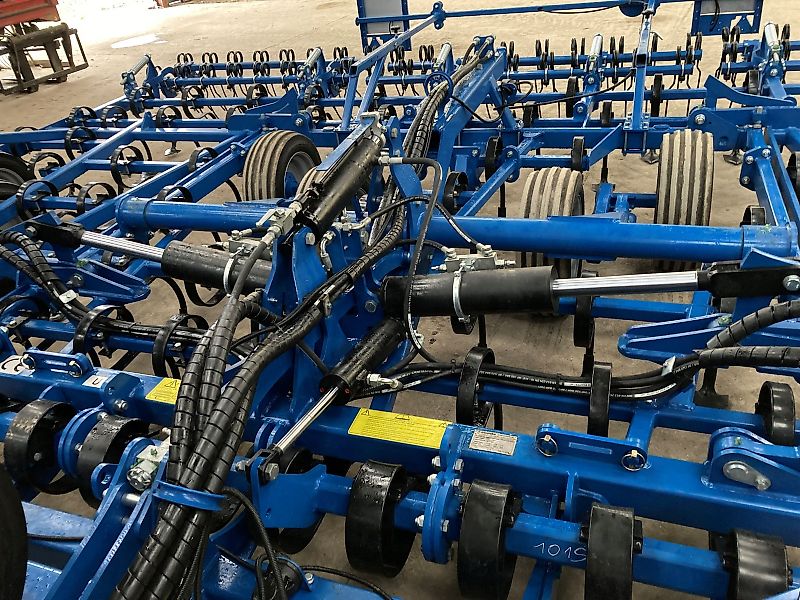 Rolmako Vibro Star U 445 - 7,0 m HP